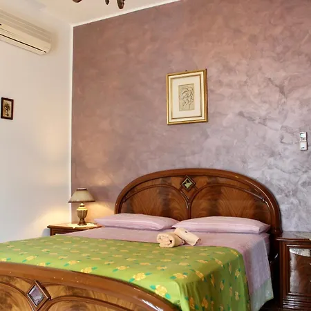 Maria - Holiday home Sant'Angelo di Brolo