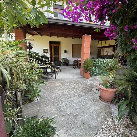 Maria - Vakantiehuis Sant'Angelo di Brolo
